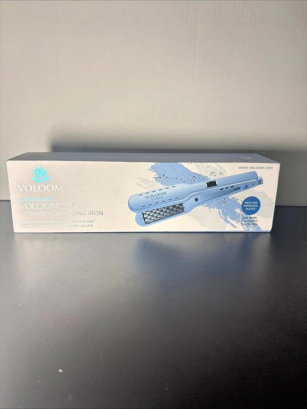 VOLOOM 2.0 1.5" Hair Volumizing Iron Blue & White